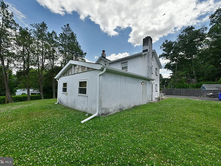 422 Willow Grove Ave — Photo 30