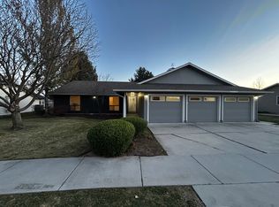 454 N Pebble Beach Way, Eagle, ID 83616