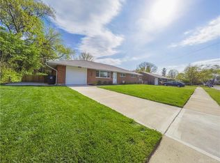 2142 Finland Dr, Dayton, OH 45439