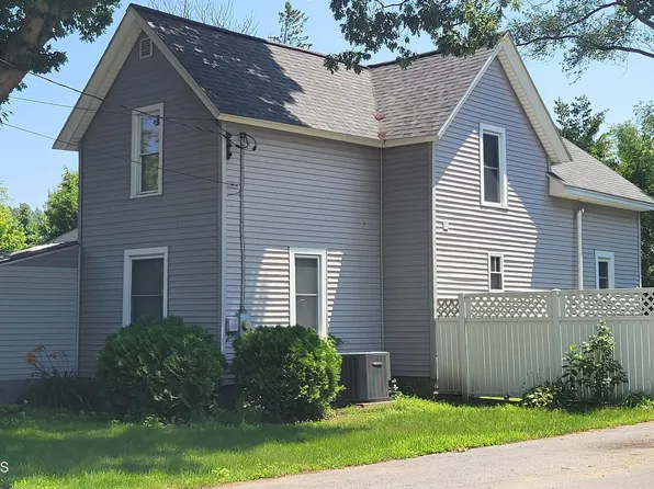 50 Stewart Avenue, South Glens Falls, NY 12803