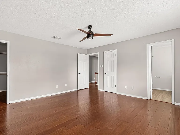 20211 Salzburg Ln — Photo 39