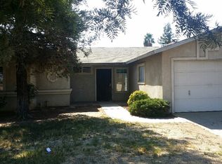 220 E Adell St, Madera, CA 93638