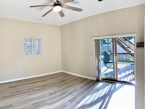 5th image of 1329 N Oakley Blvd #1