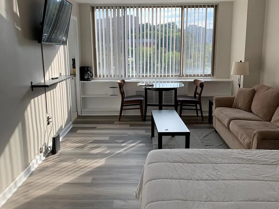 1121 Arlington Blvd #734