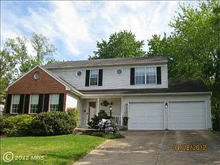 255 Tolstoy Ln photo 1