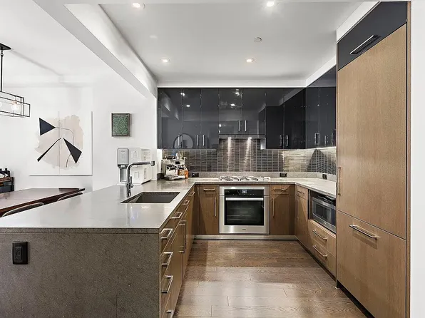 50 Riverside Blvd #6DE, New York, NY 10069