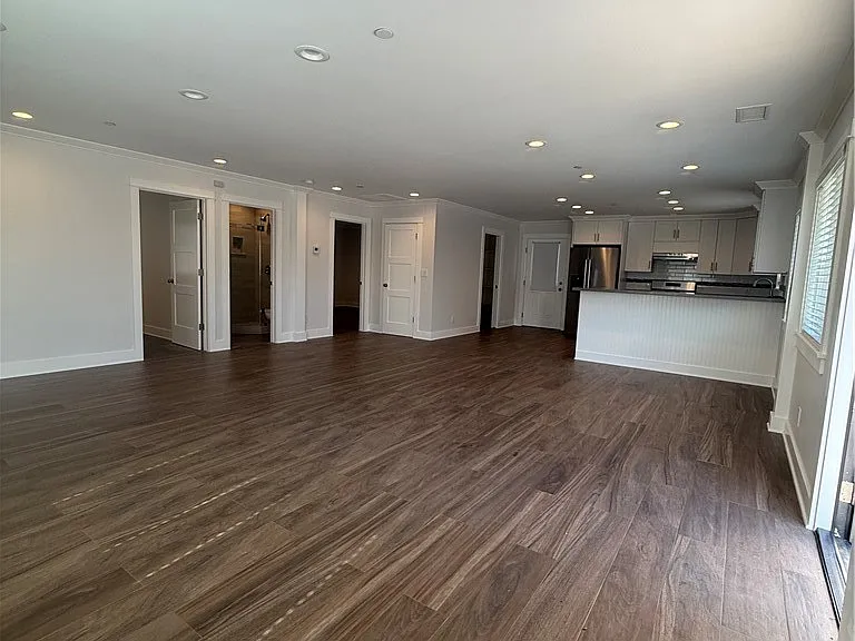 3533 Brandon St — Photo 6