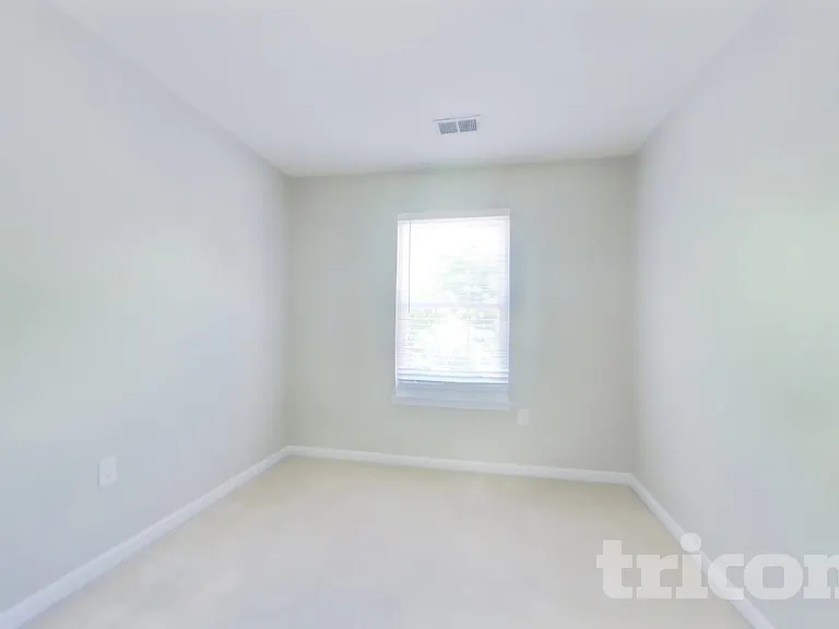 9603 Woodyard Cir — Photo 10