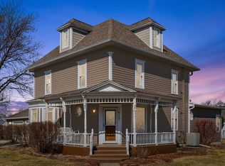 513 E Poplar St, Roland, IA 50236