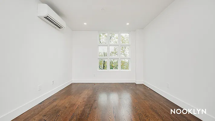 Rented by Nooklyn NYC LLC | media 26