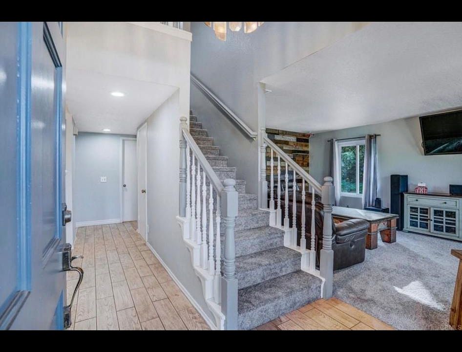 1st image of 299 Hutchison St