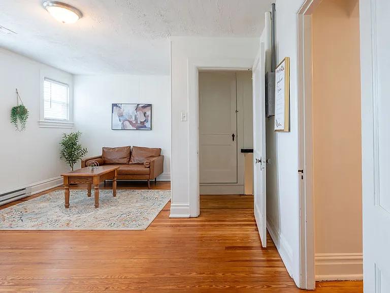 315 Frederick St #B — Photo 21