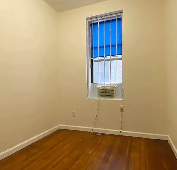 714 Amsterdam Ave #11 — Photo 6