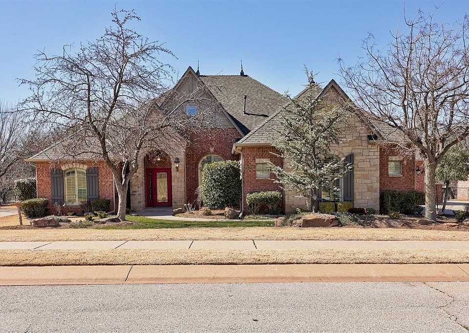 1st image of 3029 Carriage Park Ln