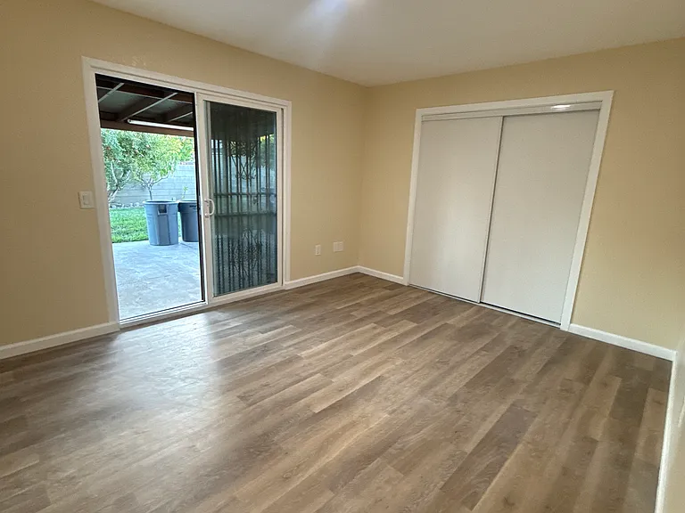 11544 Fernwood Ave — Photo 6