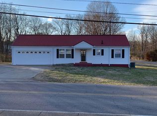 1774 Lake Rd, Greenbrier, TN 37073