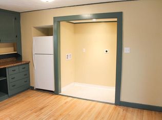 2 Maple St #2, Hallowell, ME 04347