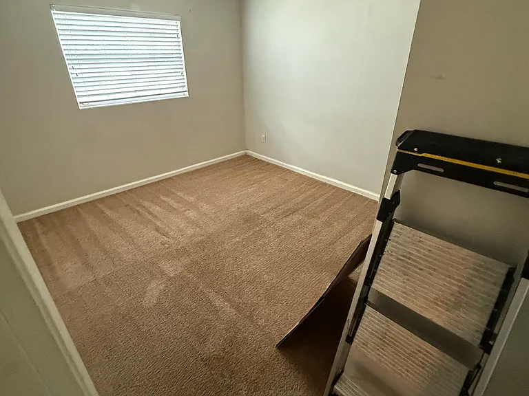 625 Ellsworth St — Photo 12
