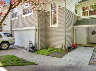 710 228th St SW #203, Bothell, WA 98021
