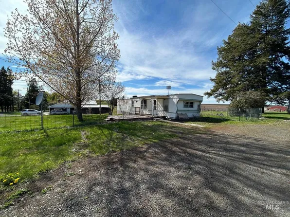 516 N 1st Ave, Craigmont, ID 83523