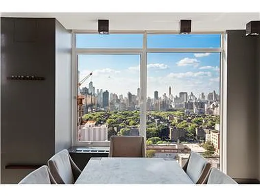 Rented by Douglas Elliman | media 22