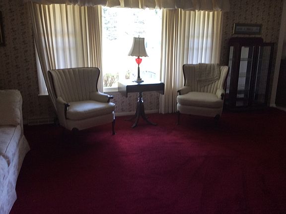 4th image of 139 Oak Dr