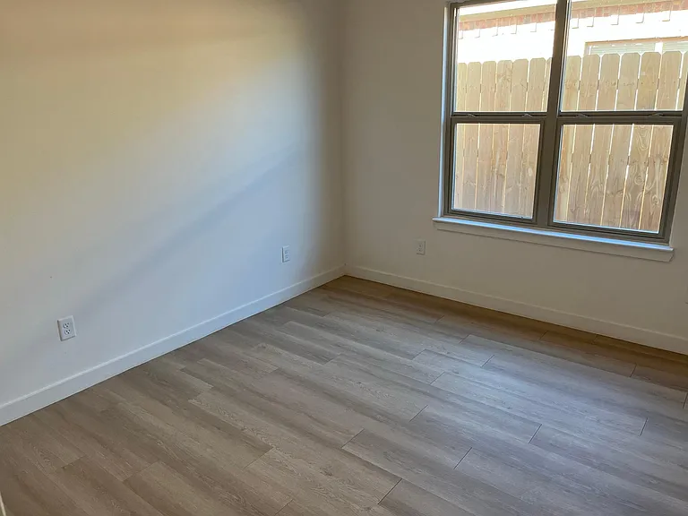 Bedroom #1