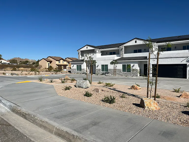 16295 Viho Rd #3 — Photo 3