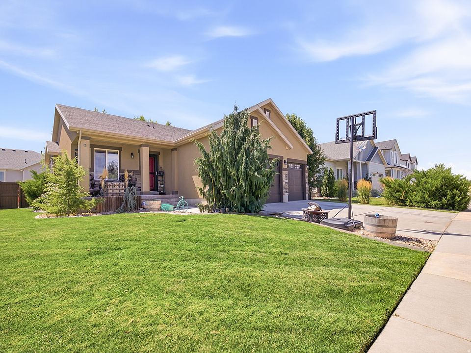 1st image of 2308 E Ranch Hand Way