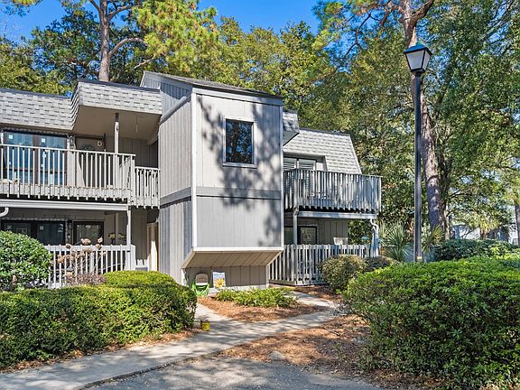 3rd image of 88 Salt Marsh Circle #22C