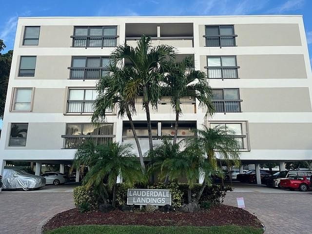 1st image of 5495 NE 25th Avenue #300