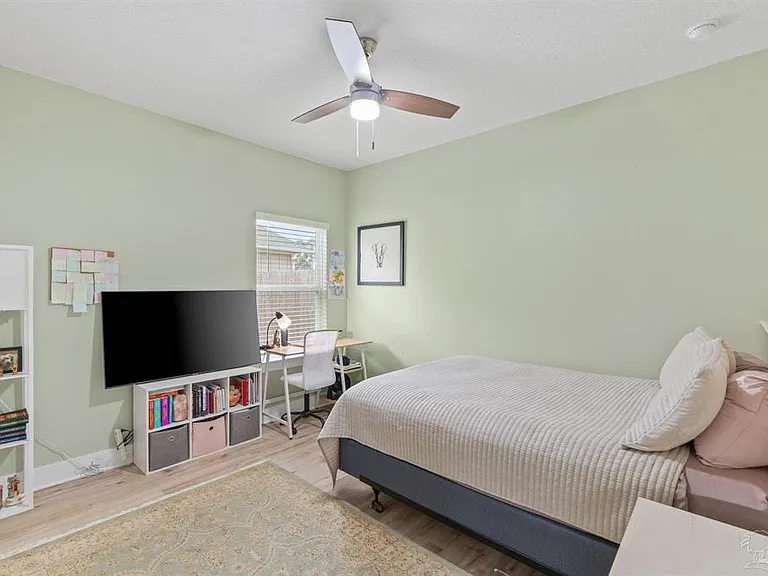 10992 Coues Dr — Photo 23