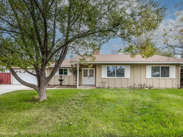 825 Banyan Dr, Redlands, CA 92373