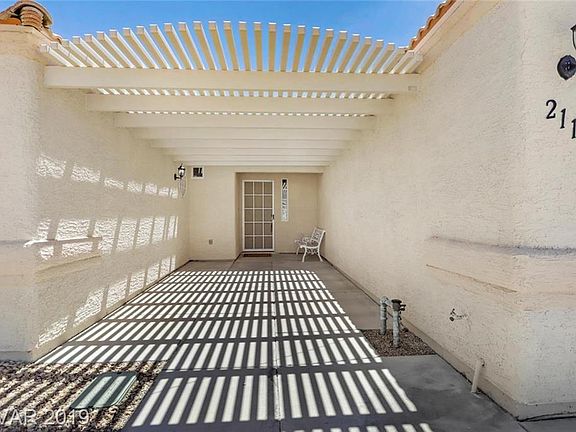 2nd image of 2115 Akamine Ave