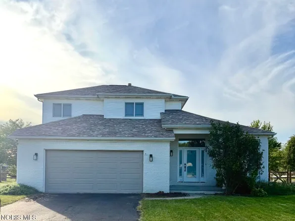 3130 Steeple Chase Ln, Perrysburg, OH 43551