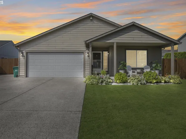 34361 NE Raenna Ln, Scappoose, OR 97056