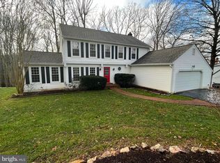 11663 Captain Rhett Ln, Fairfax Station, VA 22039