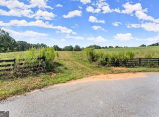 240 Hensley Ln, Hoschton, GA 30548