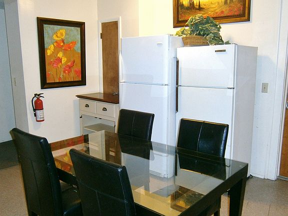 3rd image of 205 Williams St #2