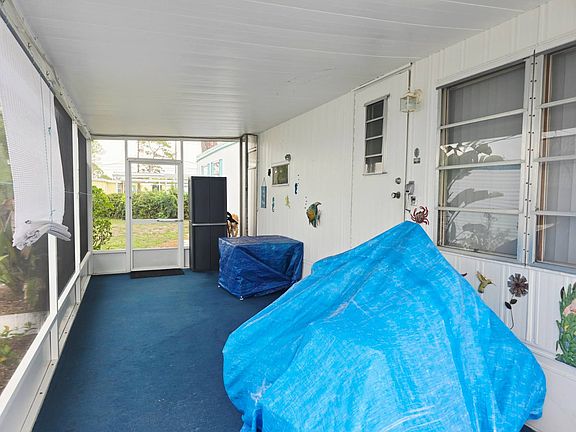 4th image of 142 Vista Rd