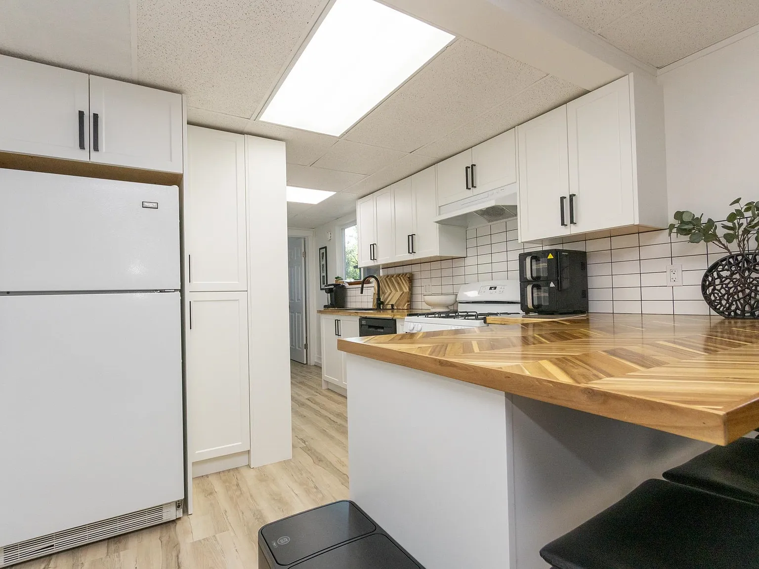 2 bed, 967 sqft, $1,800 — Photo 4