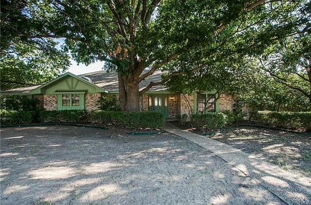 1st image of 309 Bardfield Ave