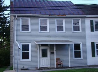 56 Main St, Stouchsburg, PA