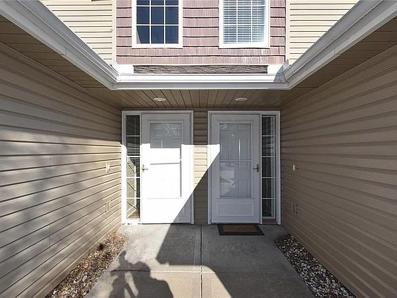 3rd image of 13655 Oak Valley Dr