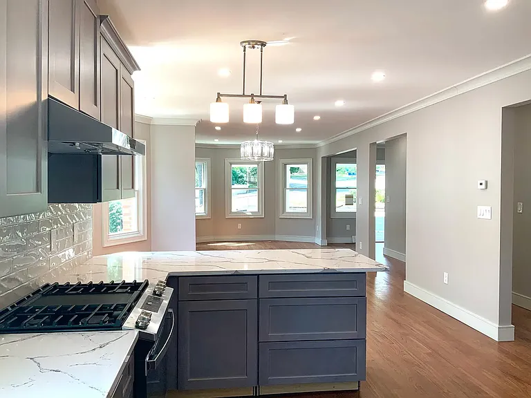 5 Paul Revere Rd — Photo 3