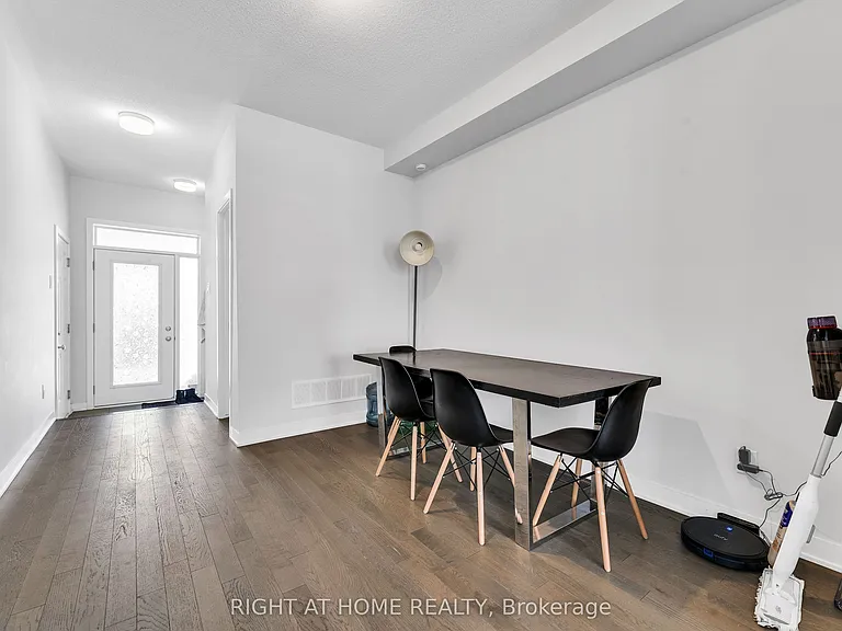67 Kindred Row — Photo 6