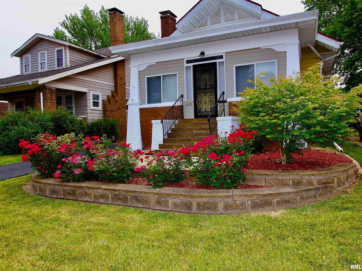 1210 N Underhill St, Peoria, IL 61606 Zillow