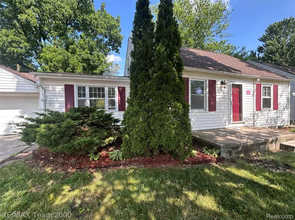 19958 Norborne St, Redford, MI 48240