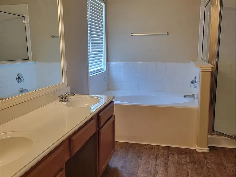 2510 Egret Chase Ct — Photo 14