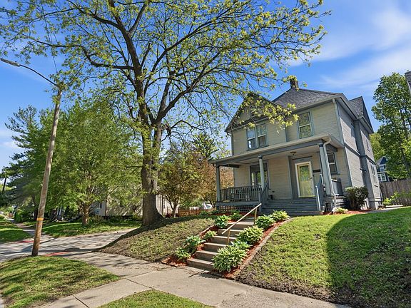 2nd image of 1001 22nd St